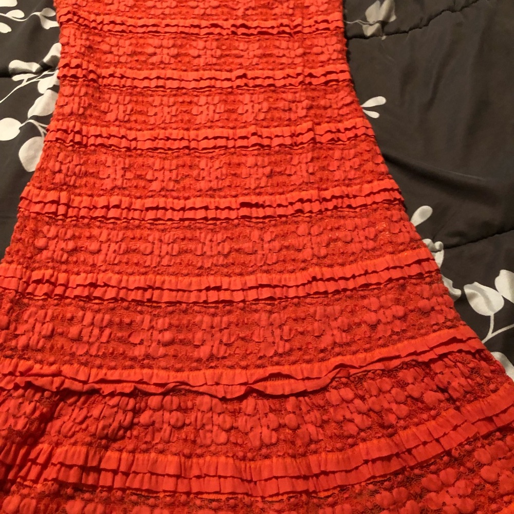 Max Edition orange lined lace dress